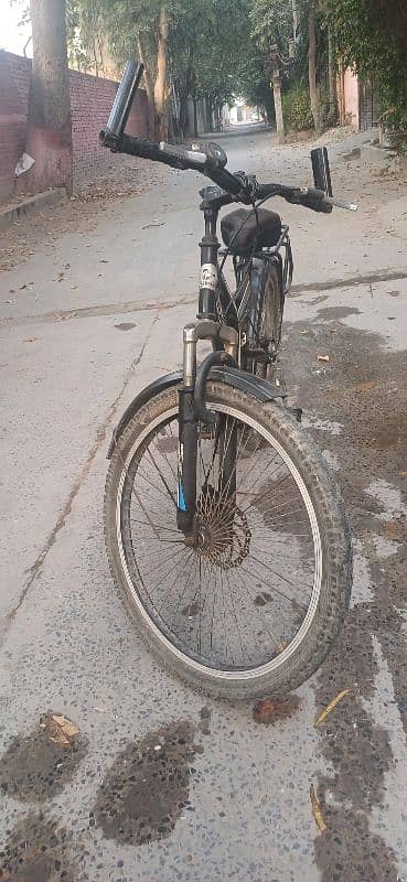 Humber bicycle in v. good condition 4