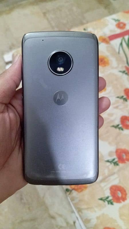 moto g5 plus pta approved har chez ok hai 3