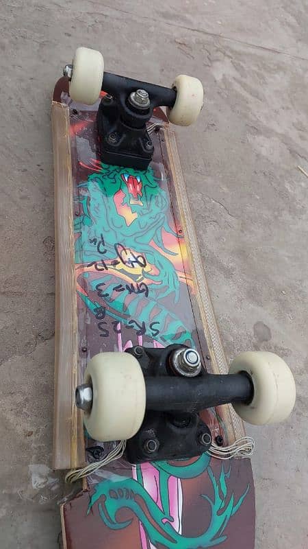 Skate board 0