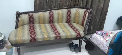 Dewan Sofa