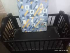 Moveable Baby Cot