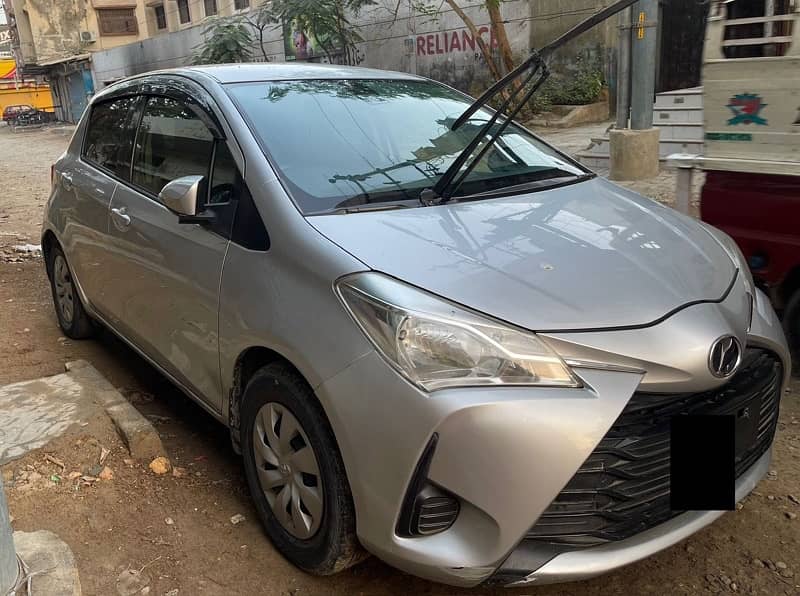 Toyota Vitz 2017 1