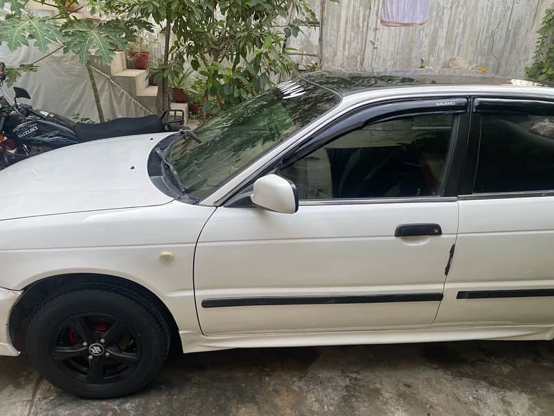 Suzuki Baleno 1999 4