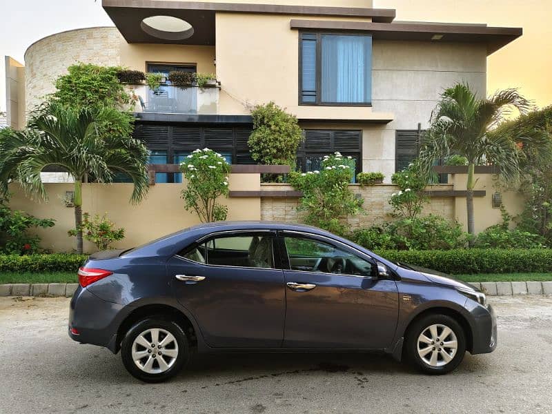 TOYOTA COROLLA ALTIS (AUTO) 1.6cc MODEL 2016 ORIGINAL STRONG BLUE COLR 9