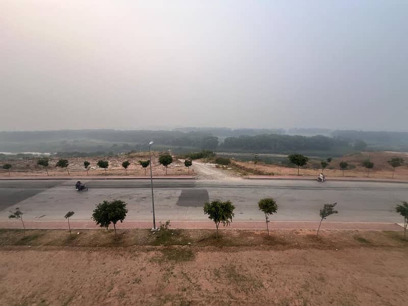 "PRIME INVESTMENT ALERT! 5 Marla Level Plot for Sale in Bahria Town Phase 8" 3