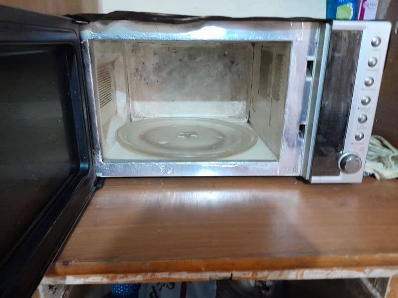 microwave oven urgent sale 8