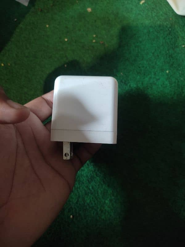 1+ plus charger 0