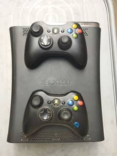 Xbox 360 with all assessores Rs. 25000/