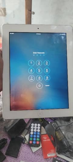 iPhone iPad 2  2GB RAM 32 memory for sale 6500