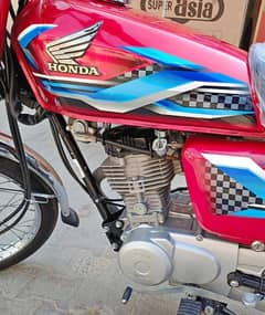 Honda 125 red colour 2024 model all Punjab nambr