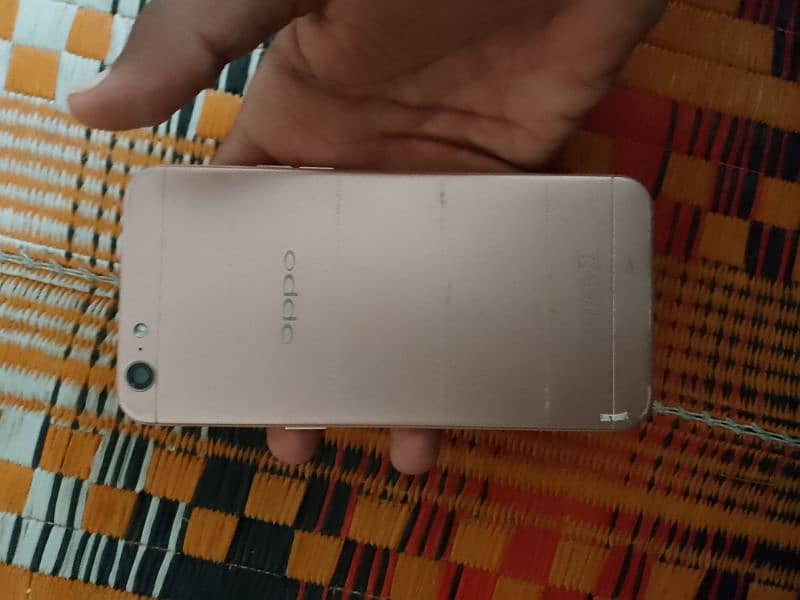 Oppo A57 2