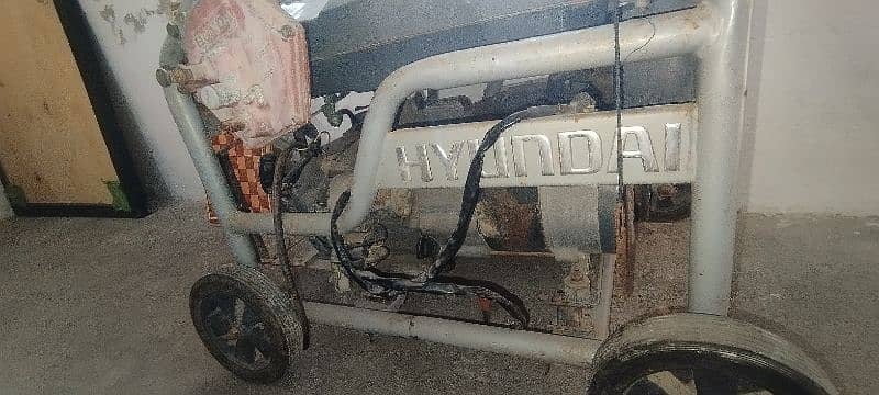 Hyundai 2.5 KVA 2500 Model 3