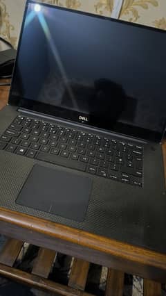 Dell XPS 8th Gen Intel Core i7 Premium Ultrabook and Performance