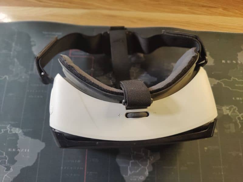 Samsung gear vr without box but with user manual and inner box 3