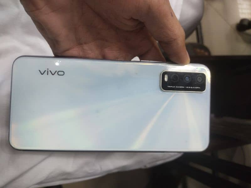 vivo y20i 1