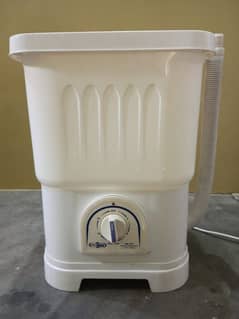 Mini washing machine for baby clothes