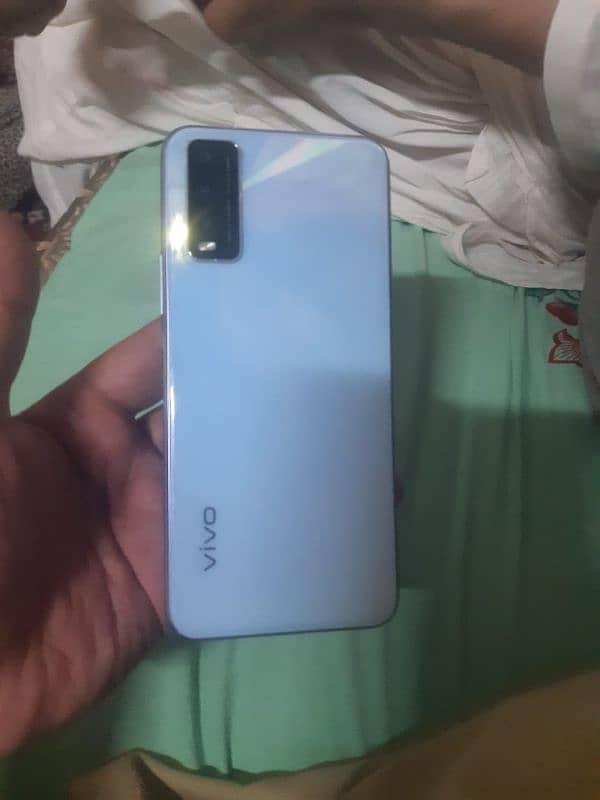 Vivo y 20 2