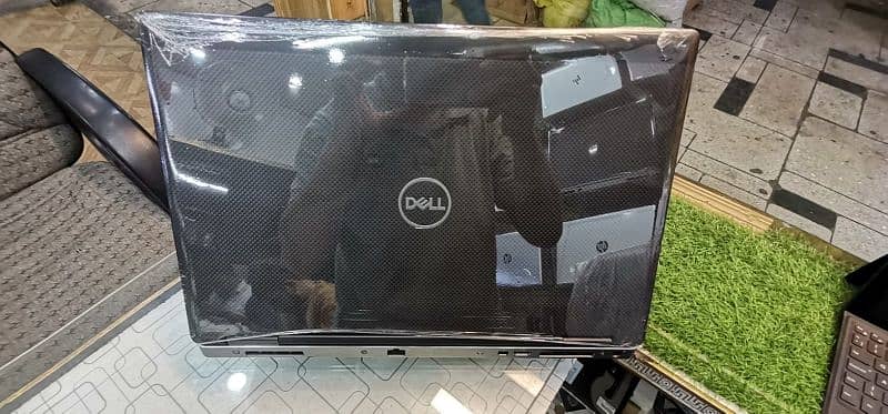 Dell Precision 7530 Mobile Workstation Core i7 8th Gen, touchscreen 1