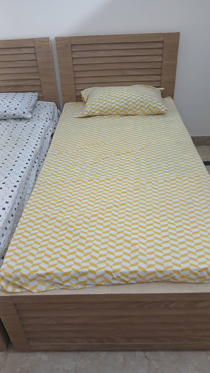 Bed + Mattress 5