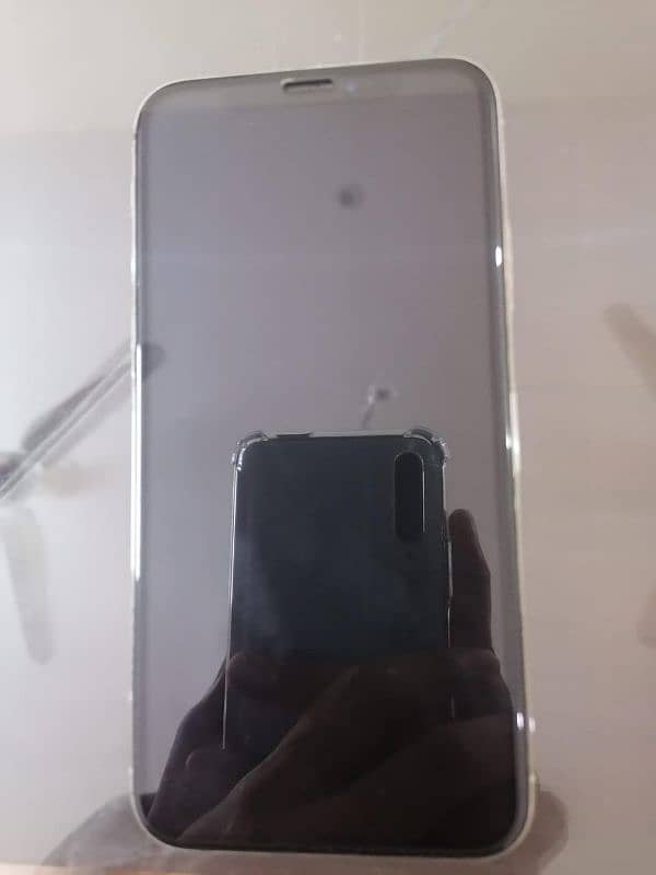 IPHONE X 64 GB FACTORY UNLOCKED LLA 1