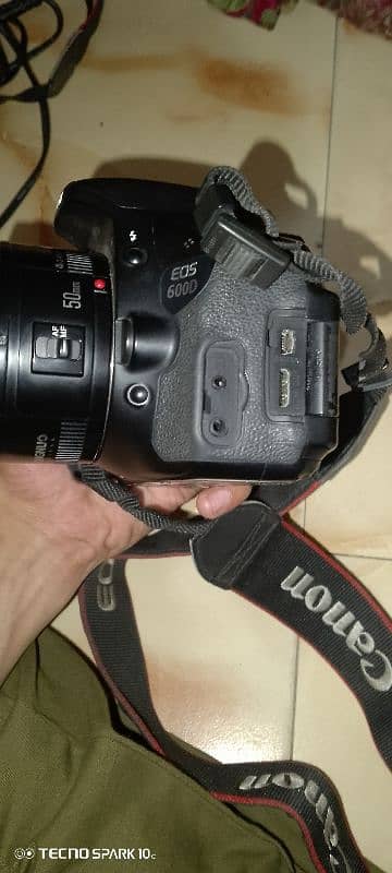 Canon DSLR 600d with 50mm lens 1