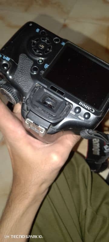 Canon DSLR 600d with 50mm lens 8