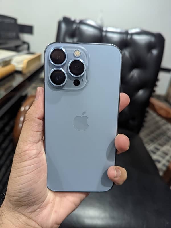 i phone 13 pro 128gb NoN PTA 3