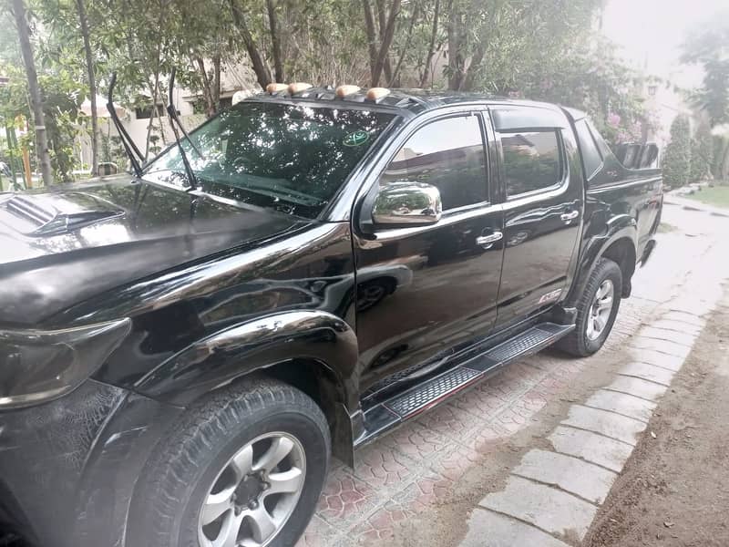 Toyota Hilux D-4D Automatic 2007 3