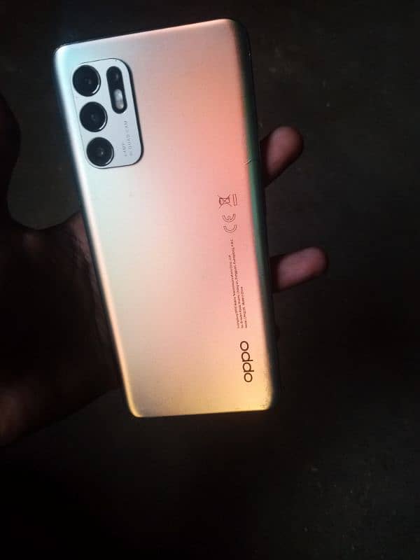 oppo Reno 6 8 128 with complete box all okay minor shed h urgent sale 0