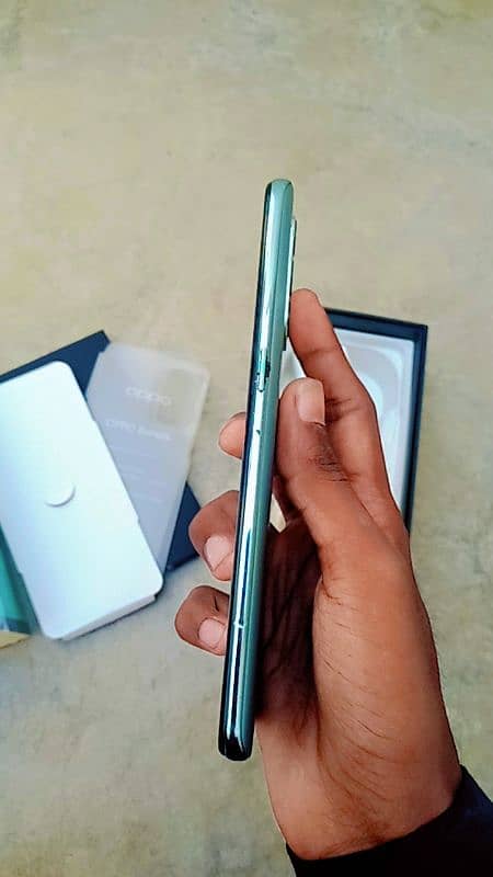 oppo Reno 6 8 128 with complete box all okay minor shed h urgent sale 6