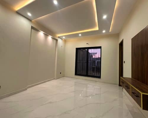 5 Marla House for sale in Paragon City imperial 1 7