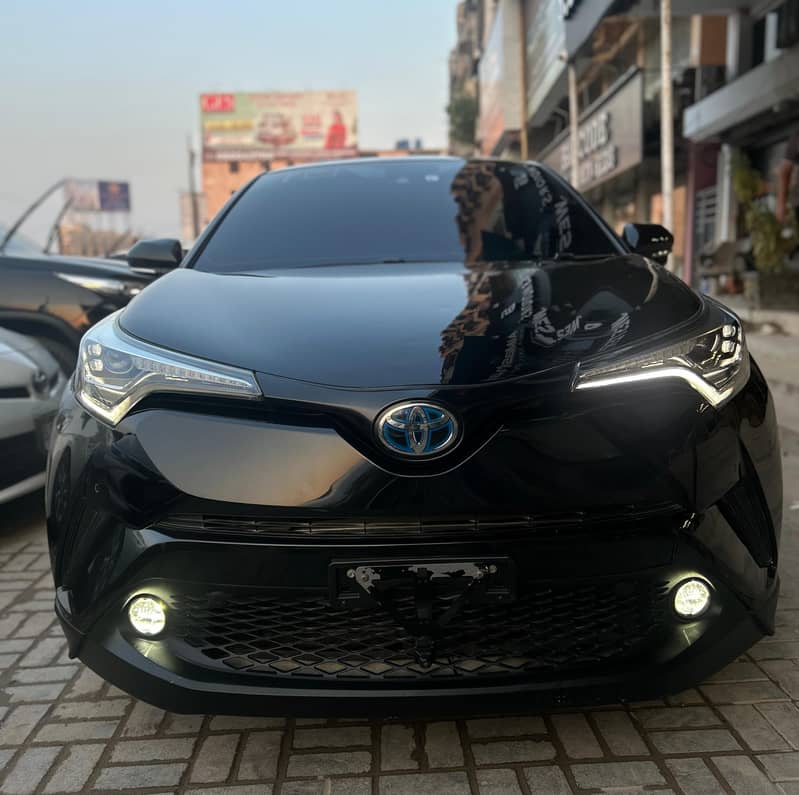 Toyota C-HR 2017 0