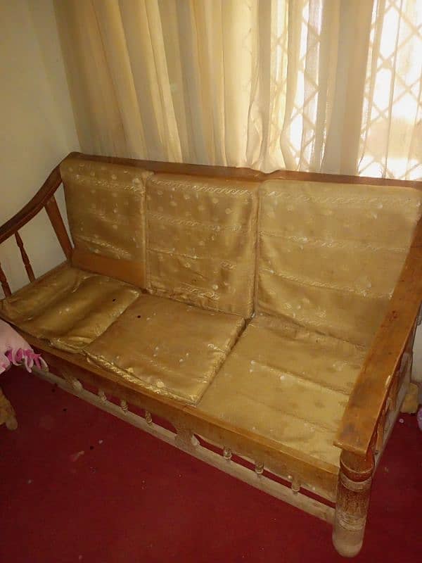 3 seater sofa 1