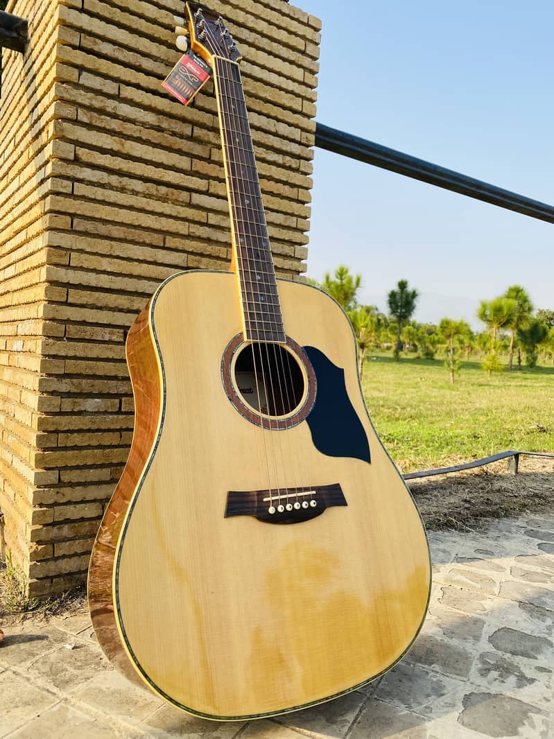 Acoustic Guitars Professhional Branded ( The Guitar store Pakistan 7