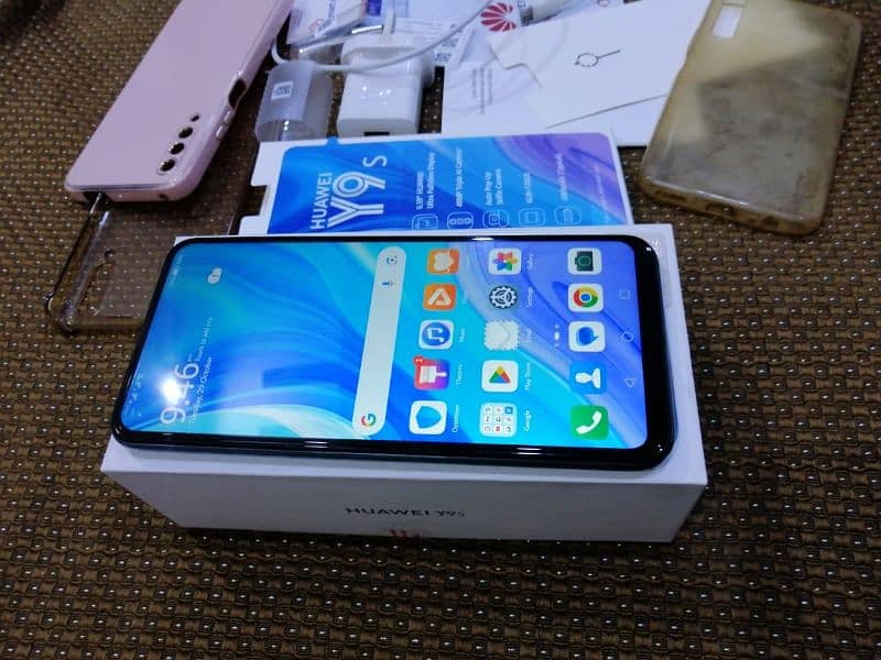 Huawei y9s 10 by 10 condition 7