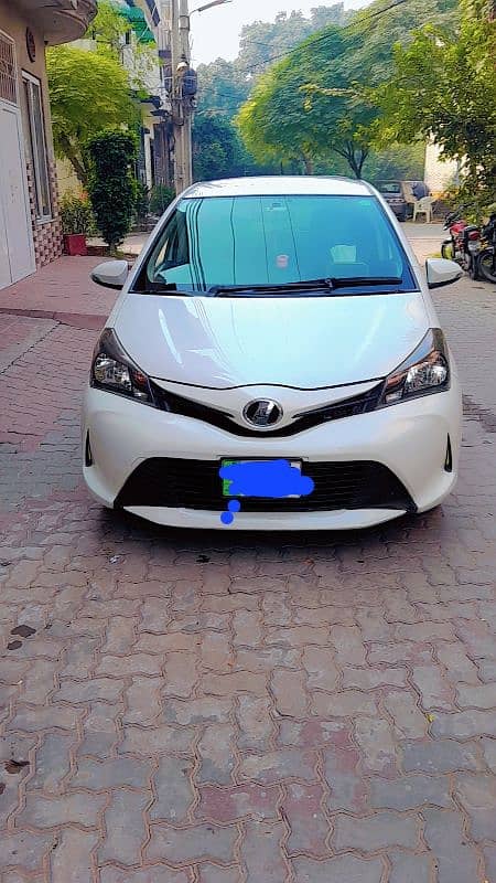 Toyota Vitz 2014/2017 0