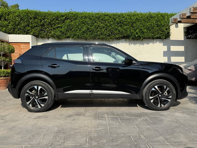 Peugeot 2008 Allure 2023 3