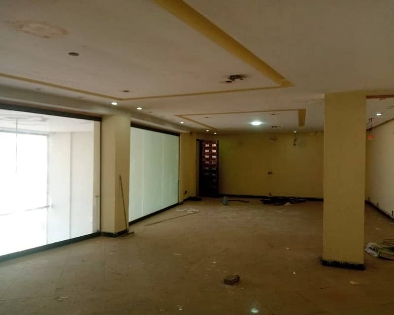 8 Marla Commercial Floor For Rent in Banker's Co-operative Society 8