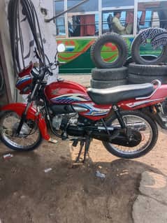 I am selling Honda pridor