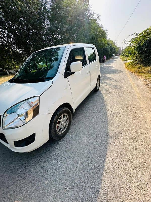 Suzuki Wagon R 2019 3