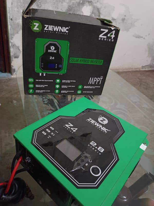 Ziewnic hybrid inverter 2.8 4