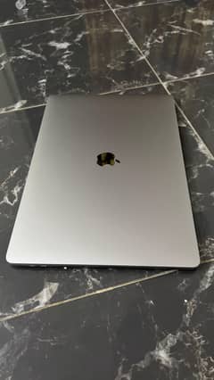 MacBook pro 2019, 16"inch 0