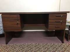 Executive Table 5 ft x 2.5 ft x 2.5 ft 0