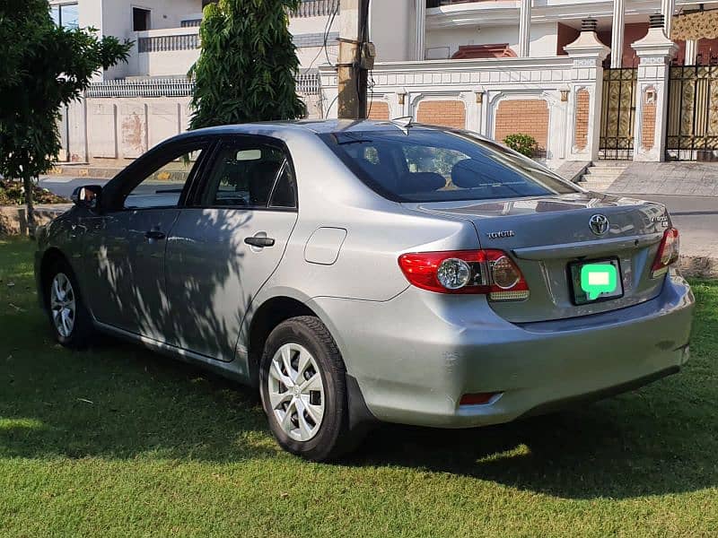 *Toyota Corolla 1.3 2013 Model* 11