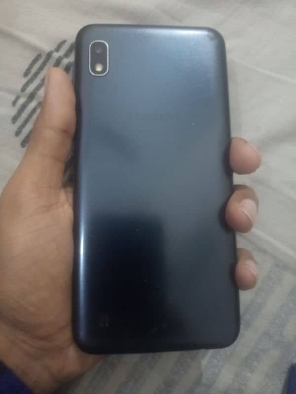 Samsung Galaxy A10 whahatsapp 03270097080 1