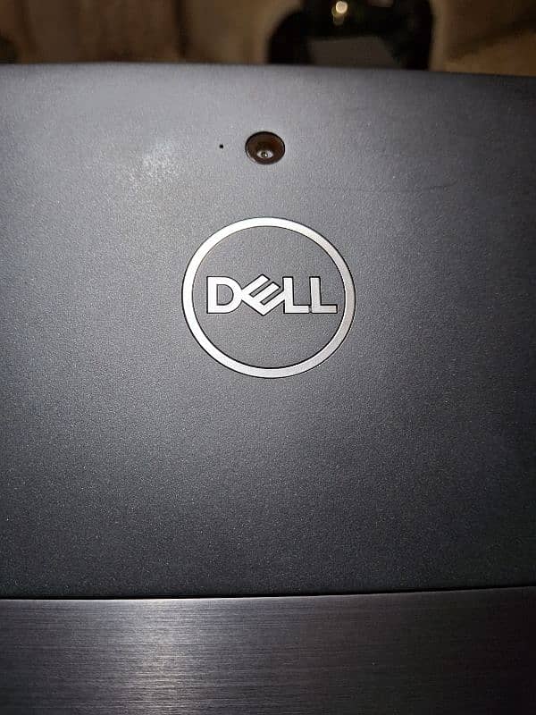 Dell latitude Tablet 5290 2in1 with Stylus pen Core i7 Gen 8th RAM16GB 18