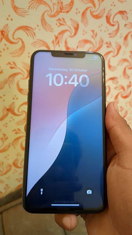 iphone 11 pro max 256GB factory unlock 8