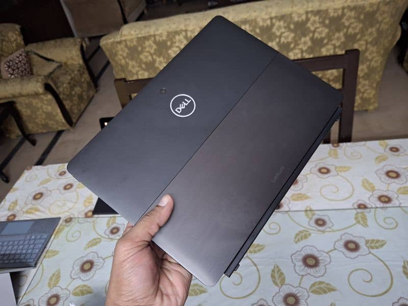 Dell latitude 5290 2in1 Tablet | Core i7 | Gen: 8th RAM: 16GB 4