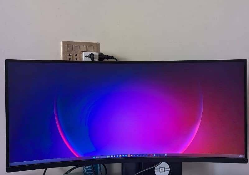 Mi Curved Gaming Monitor 34" 1