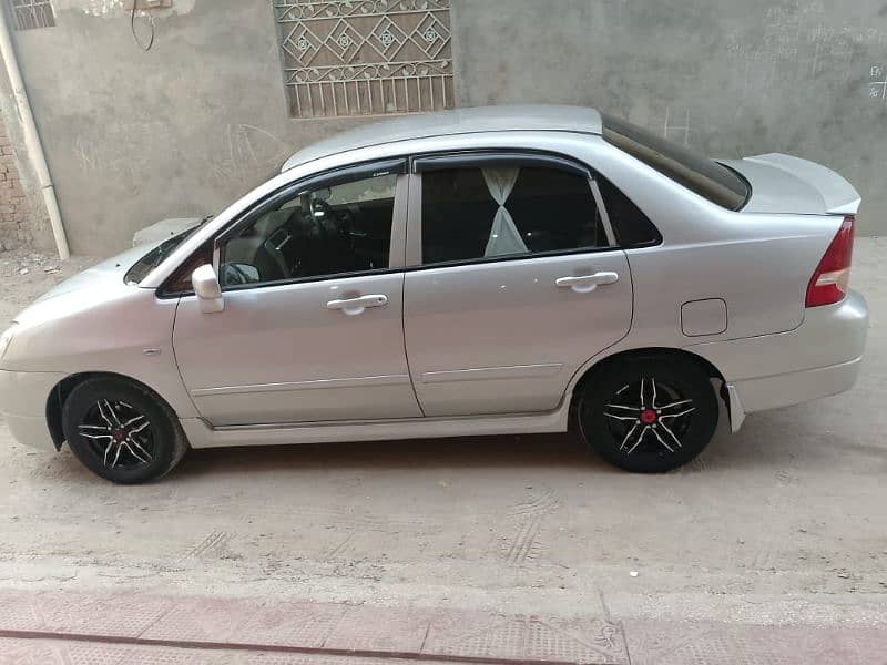 Suzuki Liana 2009 3